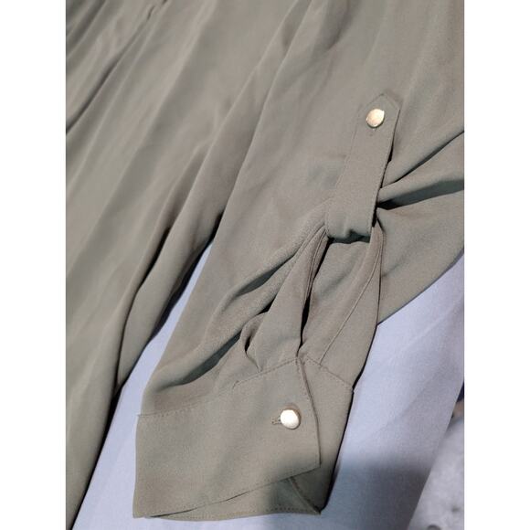 Chico's Size 3 XL Tunic Asymmetrical Hem Roll tab Sleeve 1/4 Button Shirt Modern - Picture 11 of 16